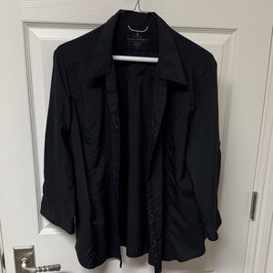 Royal Robbins Black Button Down Shirt